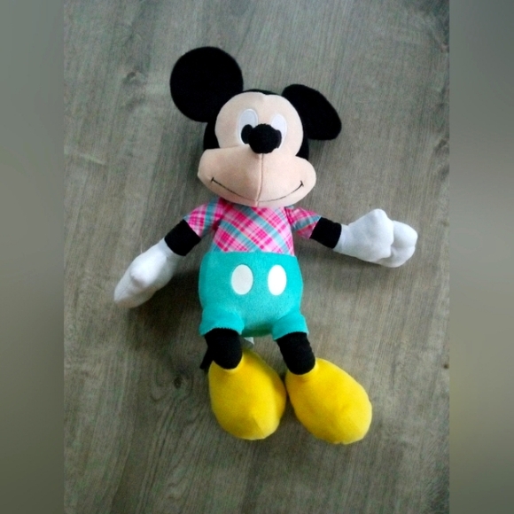 Stuffed Mickey - Picture 1 of 7